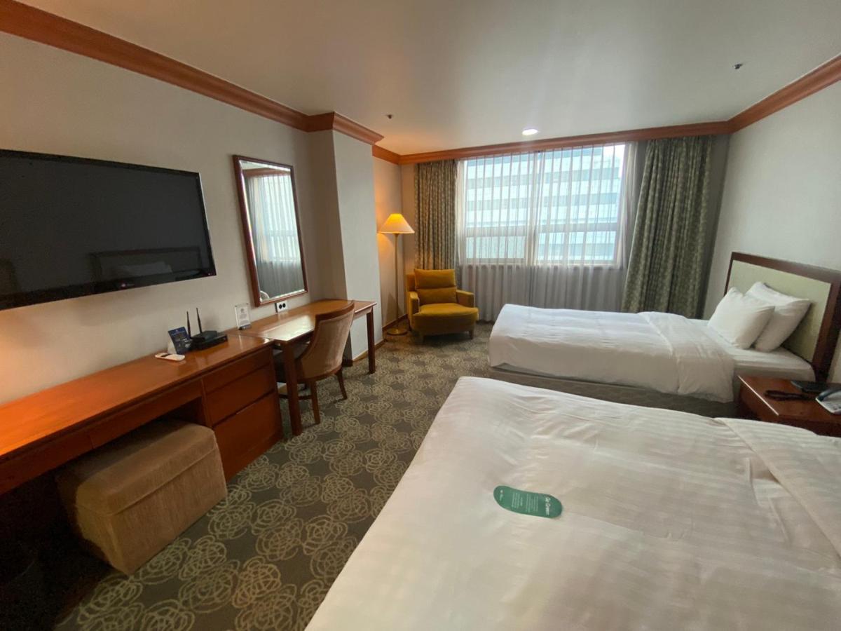 Hotel International Changwon Extérieur photo