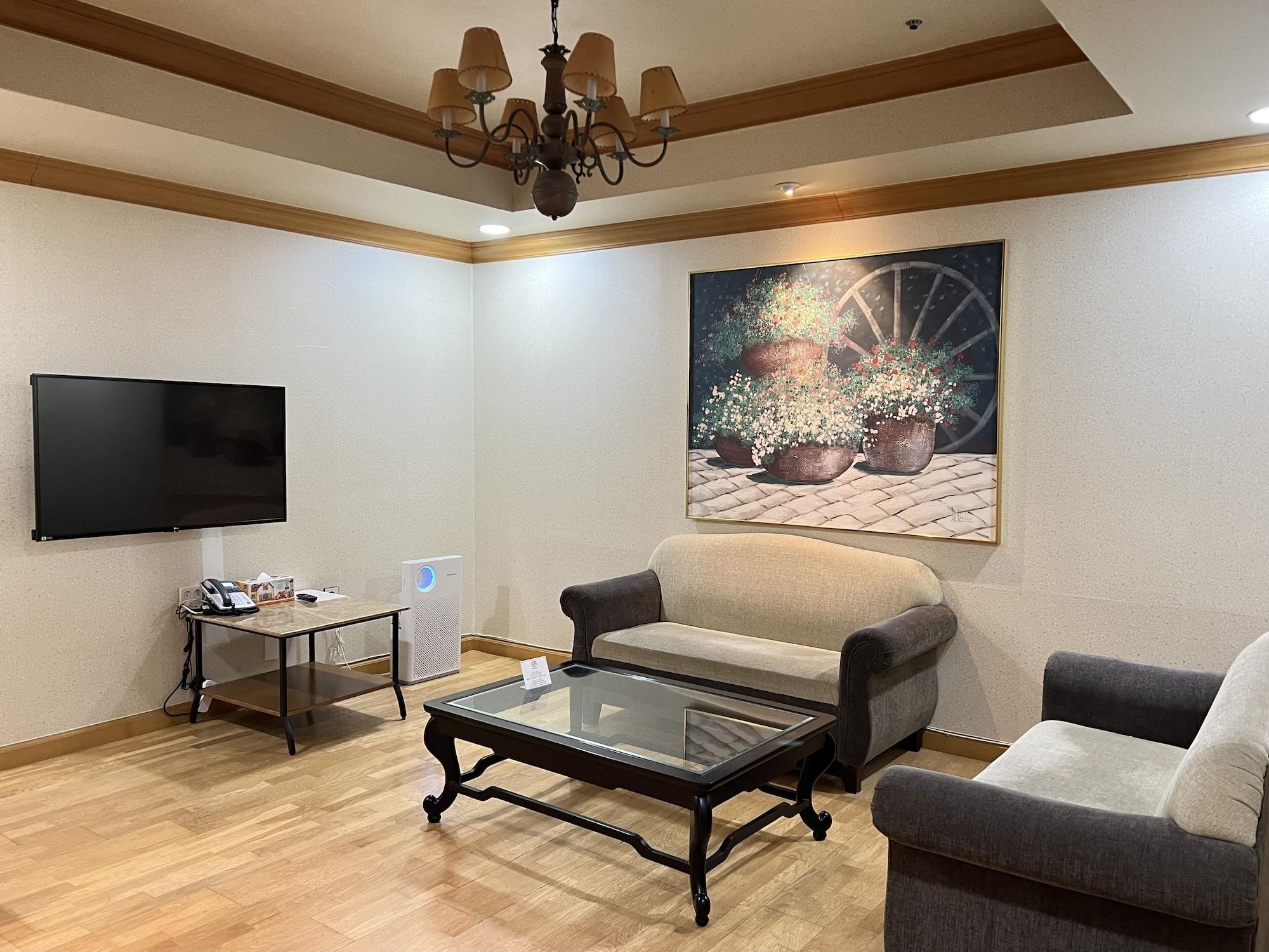 Hotel International Changwon Extérieur photo